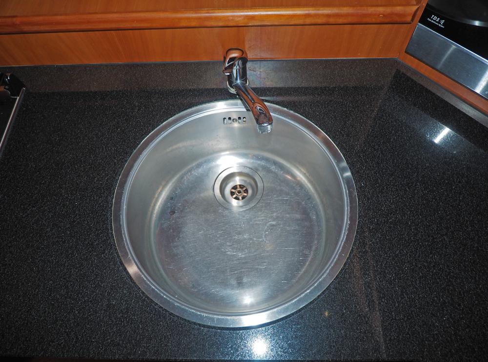 Vorschiff, Innenausstattung